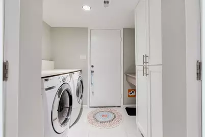 2324 Steel Street #20, Houston, TX 77098 - Photo 24
