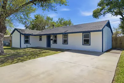 5962 Ridgeway Drive, Houston, TX 77033 - Photo 1