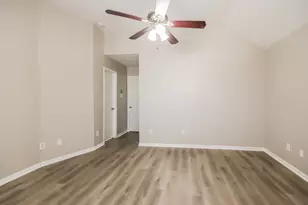 1402 Baychester Ln, Houston, TX 77073 - Photo 10