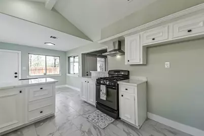 12330 San Lucia River Drive, Houston, TX 77050 - Photo 16