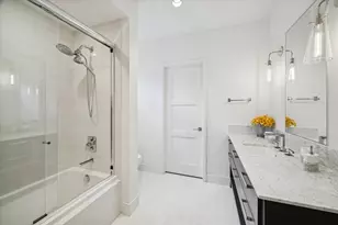 212 E Cowan Dr, Houston, TX 77007 - Photo 32