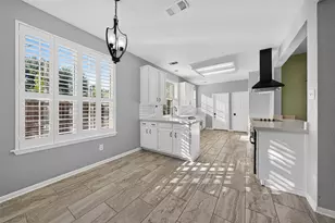 7406 Greatwood Grove Dr, Sugar Land, TX 77479 - Photo 20