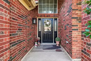 7406 Greatwood Grove Dr, Sugar Land, TX 77479 - Photo 4