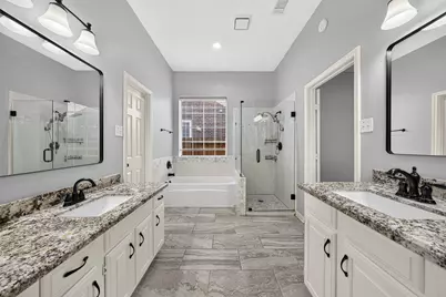 7406 Greatwood Grove Drive, Sugar Land, TX 77479 - Photo 32