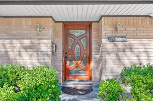 5734 Sanford Rd, Houston, TX 77096 - Photo 2