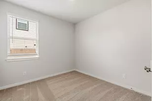 1112 Independence Ave, Bay City, TX 77414 - Photo 18