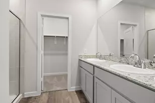 1112 Independence Ave, Bay City, TX 77414 - Photo 8