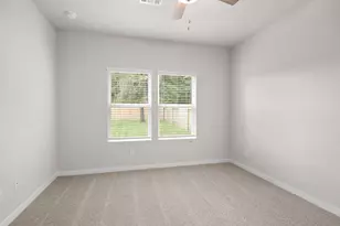 1112 Independence Ave, Bay City, TX 77414 - Photo 6