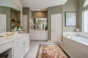 2214 W Holcombe Blvd, Houston, TX 77030 - Photo 32