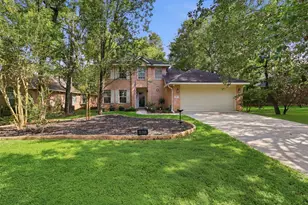 97 N Holly Laurel Cir, The Woodlands, TX 77382 - Photo 10