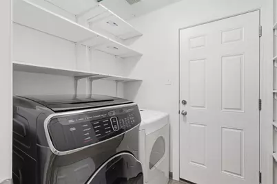 97 N Hollylaurel Circle, The Woodlands, TX 77382 - Photo 22