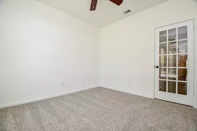 818 Harbor Lakes Lane, Katy, TX 77494 - Photo 32
