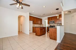 818 Harbor Lakes Ln, Katy, TX 77494 - Photo 10