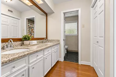 3641 Deal Street, Houston, TX 77025 - Photo 32