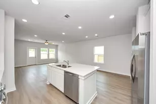 1989 Brookpointe Ln, Dayton, TX 77535 - Photo 14