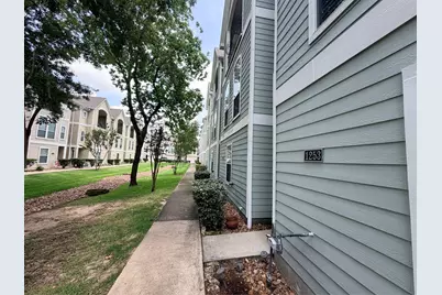 1253 W 17th Street, Houston, TX 77008 - Photo 2