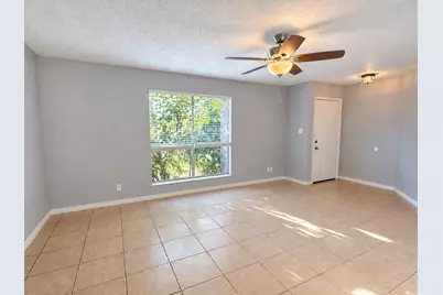 16961 Mockingbird Court, Conroe, TX 77385 - Photo 6