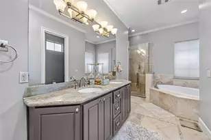 328 Bomar St, Houston, TX 77006 - Photo 20