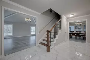 919 Mockingbird Way, Sugar Land, TX 77478 - Photo 4