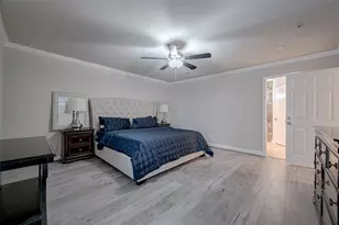 919 Mockingbird Way, Sugar Land, TX 77478 - Photo 16