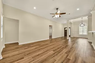 206 Clearview Ave, Friendswood, TX 77546 - Photo 6