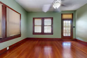 1711 Avenue M, Galveston, TX 77550 - Photo 8