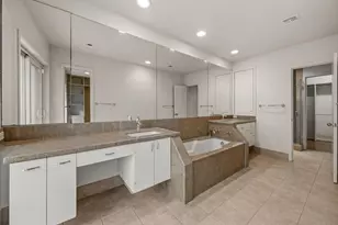 2219 Dickey Pl, Houston, TX 77019 - Photo 18