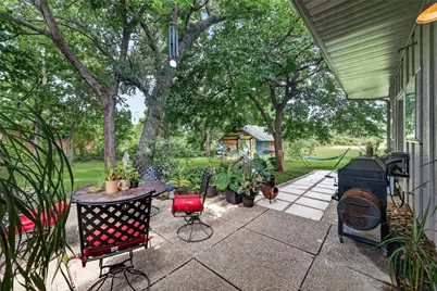 182 N Burnett Drive, Baytown, TX 77520 - Photo 34