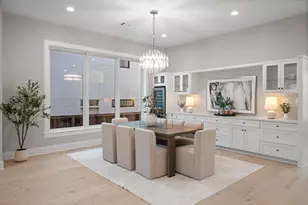 2046 MacArthur St, Houston, TX 77030 - Photo 4