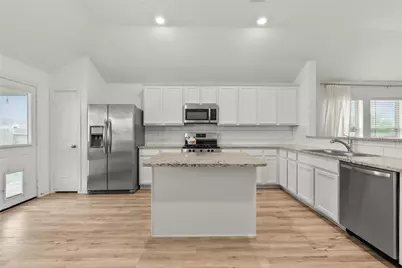 4331 Oakdale Mist Drive, Dickinson, TX 77539 - Photo 10