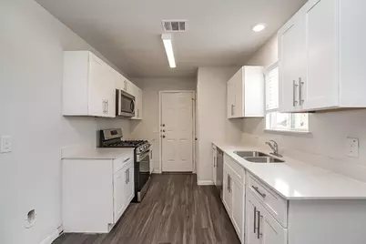 19019 Moynihan Drive, Katy, TX 77449 - Photo 6