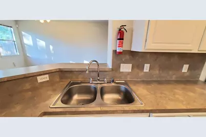 13043 Peppergate Lane, Houston, TX 77044 - Photo 10