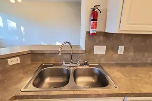 13043 Peppergate Ln, Houston, TX 77044 - Photo 10