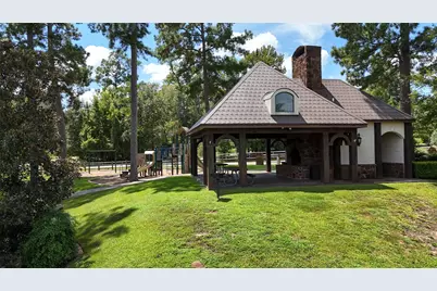 10332 Hunter Creek Lane, Conroe, TX 77304 - Photo 32