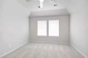 3211 Bushy Hawthorne Dr, Conroe, TX 77301 - Photo 20