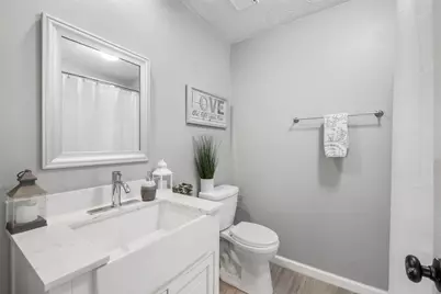 423 Meadowpoint Drive, League City, TX 77573 - Photo 14