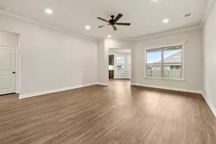 2813 Spector Dr, Bryan, TX 77808 - Photo 4