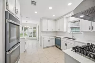 12050 Sturdivant St, Meadows Place, TX 77477 - Photo 6