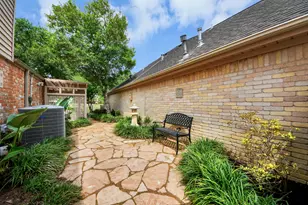 31 Bendwood Dr, Sugar Land, TX 77478 - Photo 34