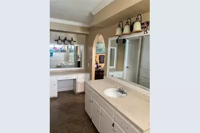 5103 Ashwood Drive, Baytown, TX 77521 - Photo 6