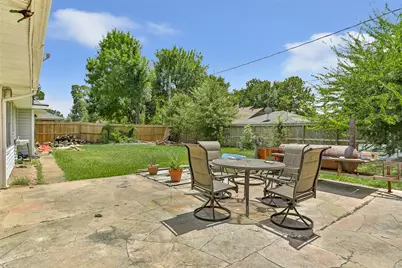 5103 Ashwood Drive, Baytown, TX 77521 - Photo 16