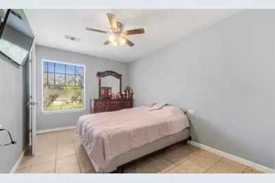 5830 Woodview Drive, Houston, TX 77396 - Photo 10