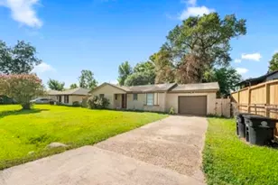 5830 Woodview Dr, Houston, TX 77396 - Photo 14