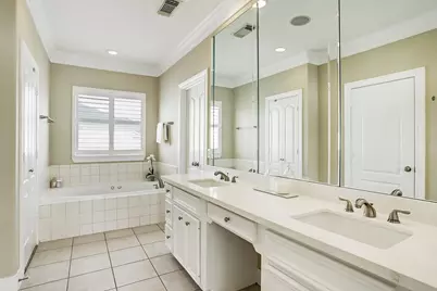 2914 Brompton Square Drive, Houston, TX 77025 - Photo 8