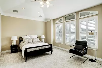 2914 Brompton Square Drive, Houston, TX 77025 - Photo 10