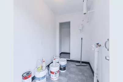 8229 Carolwood Drive, Houston, TX 77028 - Photo 28