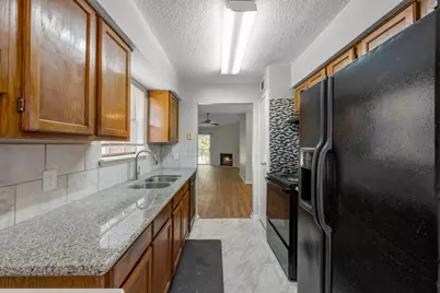 2120 El Paseo Street #2708, Houston, TX 77054 - Photo 4