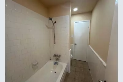 5921 Arncliffe Drive #5921, Houston, TX 77088 - Photo 14