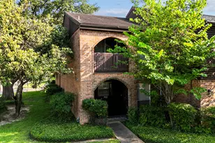 5921 Arncliffe Dr, Houston, TX 77088 - Photo 20