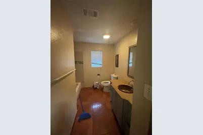 4402 Dallas Street, Beaumont, TX 77703 - Photo 8